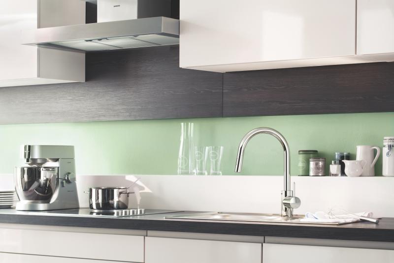 Grohe NEW Concetto køkkenarmatur m/udtræk og C-tud - Supersteel Grohe NEW Concetto køkkenarmatur m/udtræk og C-tud - Supersteel